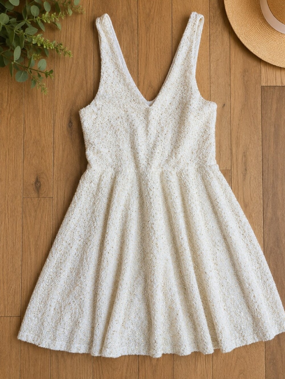 Silence + Noise White Dress with Gold Flecks | Size Small